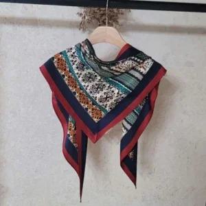 [애슬릿] 쁘띠 스카프 여성 꽃 무늬 삼각 미니 가을 목