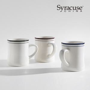 시라쿠스 뉴욕 킹스인 오목머그 퀴진드마망