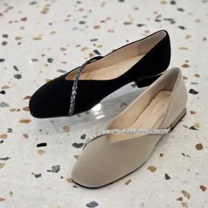 엘칸토 HS04 / 여성 큐빅 장식 데일리 단화 펌프스 2cm 2종 LCWD94U326
