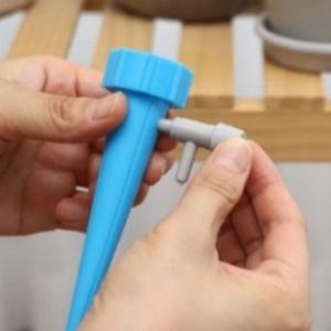 집비울때 화분 다육이 물주기 급수기 자동 패트병 호환 식물 물방울 꽂이