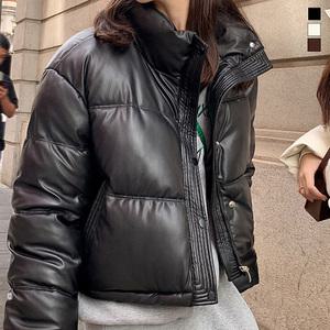 미르바네스 FAUX 레더 데일리 하이넥 숏패딩