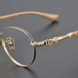 특이한 수제 티타늄 안경테 남자 타원형 빈티지 조각 둥근테 안경
