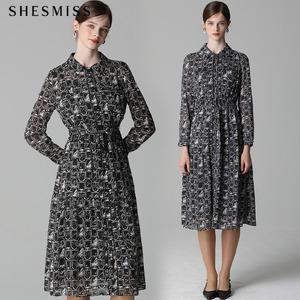 [쉬즈미스(SHESMISS)] 감도있는 패턴 벨트 원피스