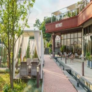 [강원/춘천] 춘천 모토모토풀빌라 (세미나실/카페/정원/포레스트뷰(산)/풀빌라/스파/개별바베큐/커플/가족/공용수영장(실외)/복층/단체/주차장/온수수영장/흡연구역(지정장소))