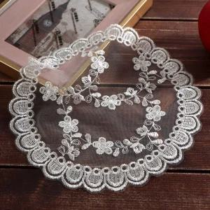 예쁜 레이스 식탁보 원형 꽃장식 테이블매트 식탁매트