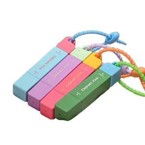 휴대용얼룩지우개 4컬러 휴대용얼룩제거제키링 얼룩지우개 키링세트 제거제 찌든때 휴대용