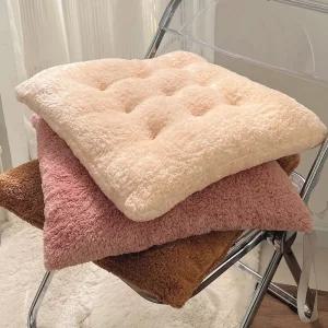 겨울 부드러운 소재 후리스 털방석 의자 바닥 방석 두툼한방석 두꺼운방석