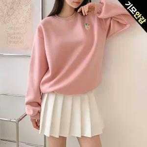 [올리비에스클로젯] 패치 기모 오버핏 맨투맨_O2511TS195D