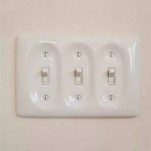 빈티지 레트로 스위치 스위치커버 전등 노브 흰색 감성 바닥