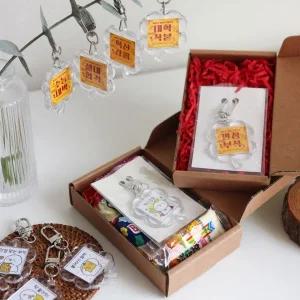 [gugu] 네잎클로버 합격 부적 키링 오마모리 [행운의 친구 수능 선물 시험 응원 기원 고3 수험생 이벤트]