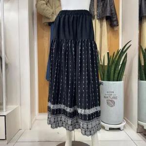 [클리지] DP01 자수 포인트 벨벳 밴딩 스커트 대동백화점 CP8WSK07 (S42313845)