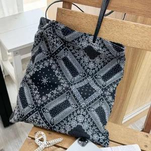 [라일리] Rly 캔버스백 여성 천가방 페이즐리 숄더백 가방 블랙