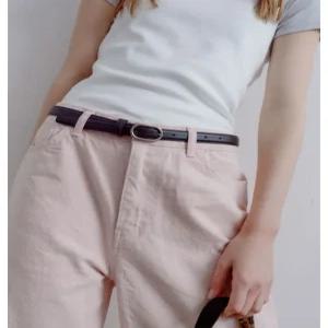 질스튜어트 뉴욕 액세서리 26SS [베누아벨트] 15mm 블랙 가죽 슬림 여성벨트 JABE6E180BK