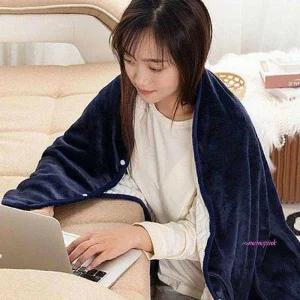 극세사블랭킷 블랑캣 캠핑 이불 담요 쇼파 이중 겨울 휴대용 똑딱이 망토 단추ijk670