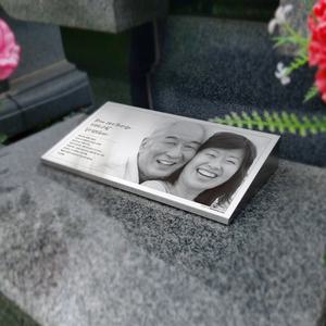 야외봉안당꾸미기 가족묘봉안당위패 추모액자 납골당액자 묘지비석 메탈포토 평장비석 금속사진 납골당장식 용인천주교묘원