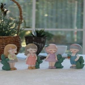 [IXHIPKGE_4B]서있는 선인장 소녀 4p set