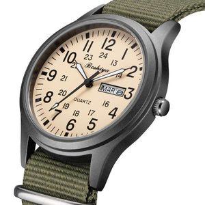 군용 밀리터리 남성용 스트랩 방수 손목시계 내구성