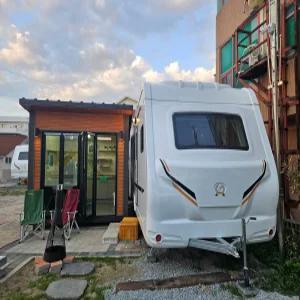 [강원 펜션] 강릉 안목커피거리카라반캠핑 (경포대,사천,주문진,정동진)