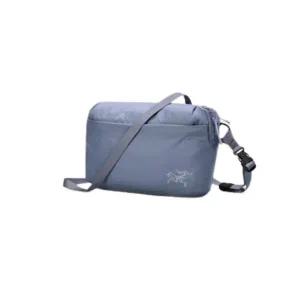 아크테릭스 헬리아드 크로스바디백 스트라터스