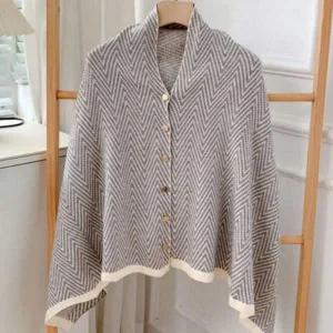 [콩심팥심]조끼 코트 숄머플러 얇은 망토숄 케이프 단추 니트 가디건숄