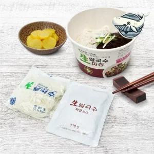 쌀국수 컵라면 12개 짜장 소스와 면발의 (WFGZLOR)