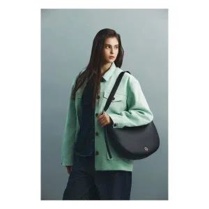 [메트로시티][택가 319000원] 하프문 크로스백 라지 M243MO5101Z