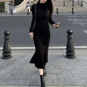 여성스러운 롱기장 슬림핏 반폴라 머메이드 원피스