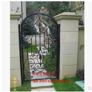 Haeif 전원 주택 쪽문 철제문 울타리 철제 목재 마