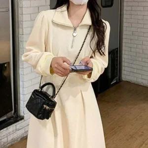 꾸안꾸 하프 데일리 카라 넥 원피스 A라인 봄 가을 하