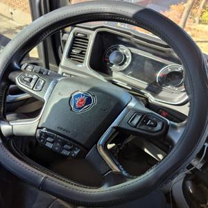 핵사곤 가죽 디컷 핸들커버 450 버스 트럭 화물차 스카니아