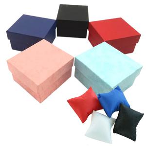 랜덤 발송 선물 포장 상자  소품 + 쿠션 시계 귀걸이 목걸이 디자인 소재 방수 스타일 크기 브랜드 장식 색상 팔찌 귀금속 악세사리 보관함 케이스 손목 종이 소재 스승의날