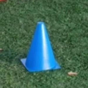 칼라 꼬깔콘 축구연습 게임용 칼라콘 랜덤색상 소 1p 칼라콘 축구꼬깔 고깔콘 훈련콘 축구훈련용품