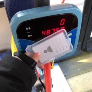 투명 커버 목걸이형 사원증 케이스 화이트 컬러 공무원증 수납용 디자인