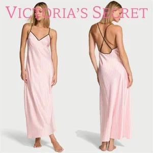 갤러리아 빅토리아시크릿 시그니쳐 실크 롱슬립 크로스백 새틴 맥시 슬립