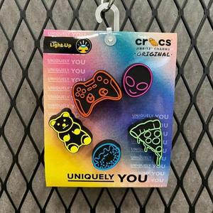 [크록스] HC02 LED 듀드 브로 5팩 지비츠 번들 JIBBITZ LED DUDE BRO 5PCK BUNDLE 100129 (S14023922)