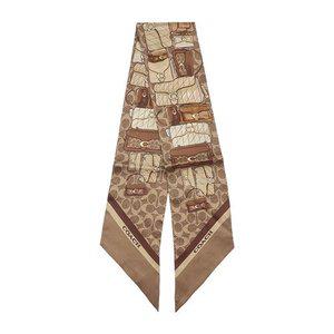 코치 스택드 태비 백 프린트 스키니 실크 스카프 CAS77 TAN