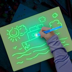 미정아트 어린이 선물 빛으로 그리는 야광 낙서 매직 드로잉 보드