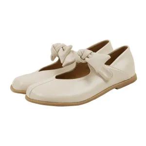[빈](강남점)BX14AF01IV 여아 아이보리 스퀘어토 리본 구두