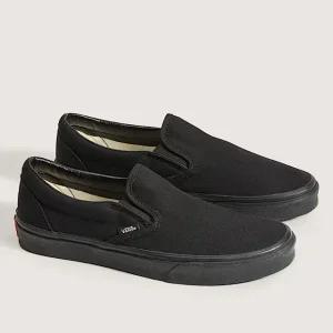 반스 클래식 슬립온 스니커즈 올블랙 0EYEBKA