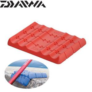 [에프원낚시]다이와 간이낚싯대 받침매트 원투낚시 방파제받침대