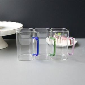 사각유리컵 카페 물컵 커피잔 투명 컬러 손잡이 머그컵 내열유리잔 500ml