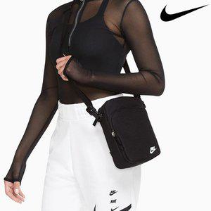 [나이키][정품인증]나이키 크로스백 헤리티지 미니 여행 바디백 DB0456-010