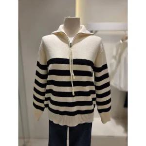 [SOUP](신세계 사우스시티) 반 집업 스트라이프 니트 (SBALK37)