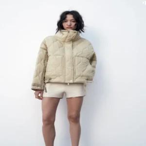 자라 오버핏 하이넥 리본 여성 숏패딩 점퍼 자켓 2969050 712