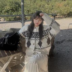 [빅사이즈]이블렛 헨퓨아 노르딕 울 버튼 니트 가디건 제이스타일