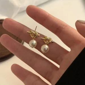 [골드스마일]진주 포인트 귀걸이 여성 매듭 여름 귀걸이
