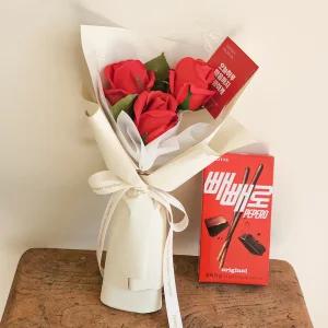 루엘 마가 장미 3송이 꽃다발 + 빼빼로