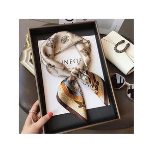 머플러 21종 사각 쁘띠스카프 70x70 답례품 환절기 손수건 목수건