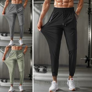 콩쓰몰리 남자 냉감바지 여름 조거팬츠 빅사이즈 얇고 통기성이 좋은 캐주얼 운동복 러닝 밴딩슬랙스