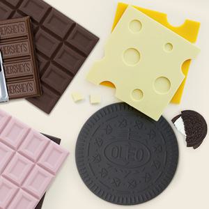 [리본제이]치즈 초콜릿 오레오 실리콘 냄비받침 매트 미끄럼방지 패드 티코스터 팟홀더